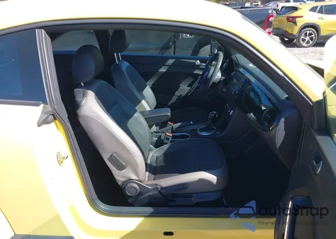 2015 Volkswagen Beetle 1.8T Fleet Edition from USA, damaged, VIN 3VWF17AT8FM649931